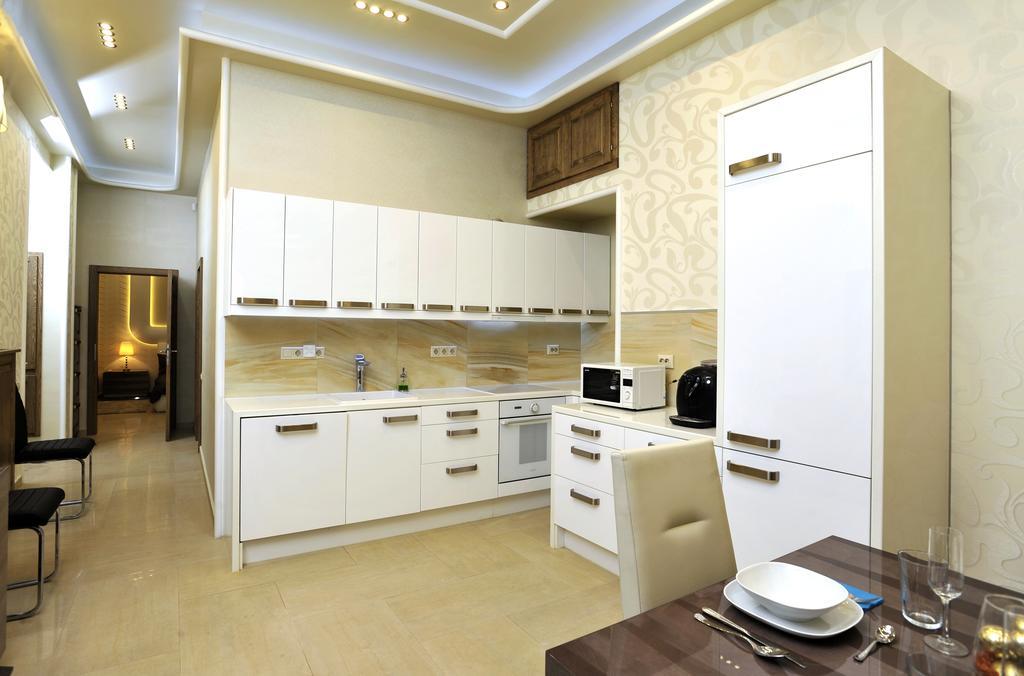 Basilica Grand Luxury In The Historic Center Apartment Budapest Room photo